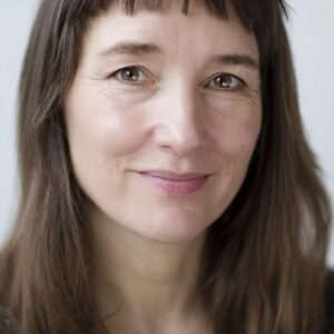 تصویر هنرمند Emily Woof