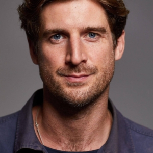 تصویر هنرمند Tom Stourton