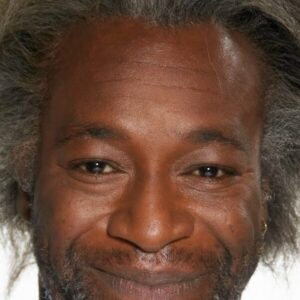 تصویر هنرمند Urfé Koupaki