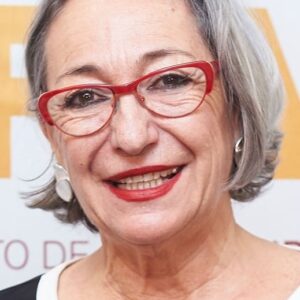 تصویر هنرمند Luisa Gavasa