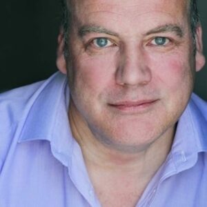 تصویر هنرمند Angus Kennedy