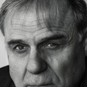 تصویر هنرمند Josef Bierbichler