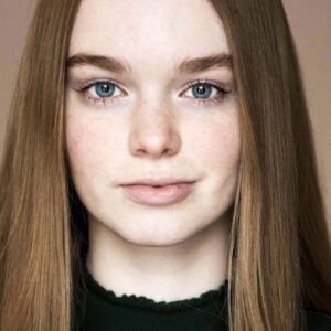 تصویر هنرمند Summer H. Howell