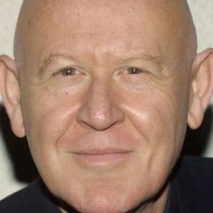 تصویر هنرمند Daniel Benzali