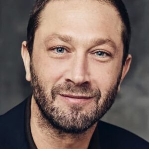 تصویر هنرمند Ebon Moss-Bachrach