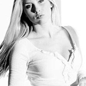 تصویر هنرمند Kate Clark