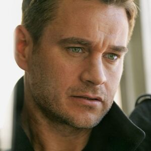 تصویر هنرمند Clark Moore