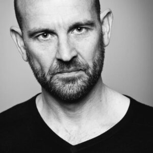 تصویر هنرمند Rob Mitchell-James