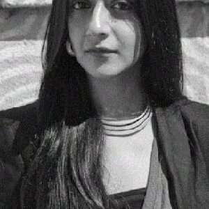 تصویر هنرمند Laraib Atta