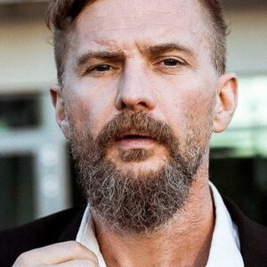 تصویر هنرمند Tomasz Organek