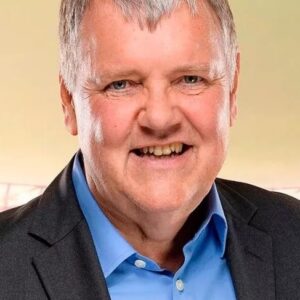 تصویر هنرمند Clive Tyldesley