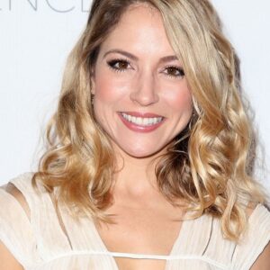 تصویر هنرمند Brooke Nevin