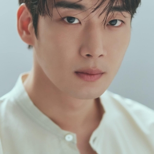 تصویر هنرمند Choi Won-myeong