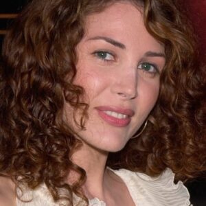 تصویر هنرمند Laurence Ashley