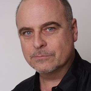 تصویر هنرمند Matt Landers