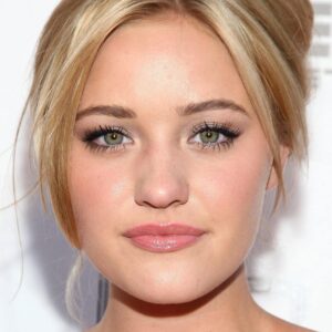تصویر هنرمند AJ Michalka