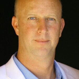 تصویر هنرمند Charlie Brewer