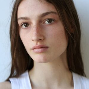 تصویر هنرمند Zelda Adams