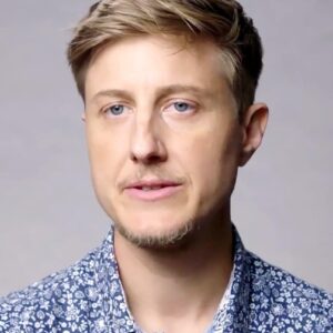 تصویر هنرمند Scott Turner Schofield