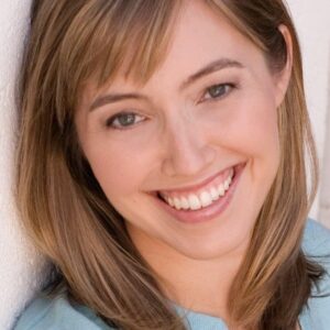 تصویر هنرمند Emily Bach