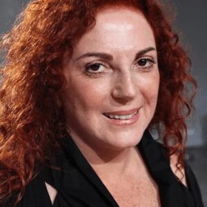 تصویر هنرمند Derya Alabora