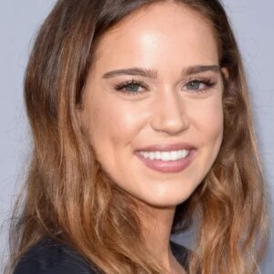 تصویر هنرمند Matilda Lutz