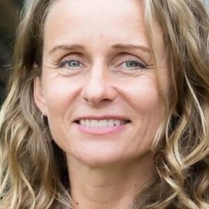 تصویر هنرمند Susie Figgis