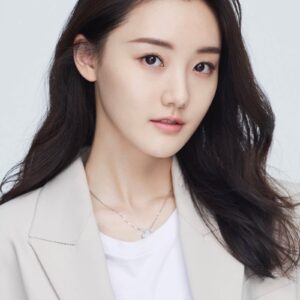 تصویر هنرمند Zhang Qiaoer