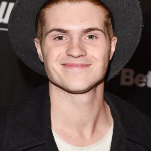 تصویر هنرمند Jake Austin Walker