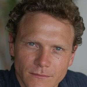 تصویر هنرمند Oscar Pearce