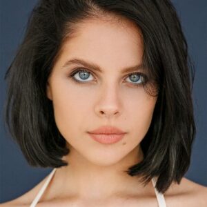 تصویر هنرمند Angelina Pakhomova