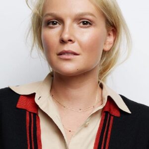 تصویر هنرمند Elena Velikanova