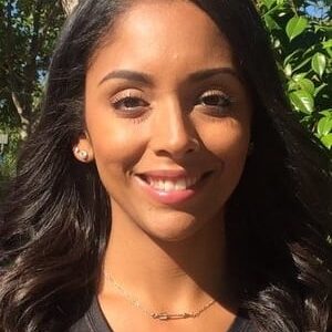 تصویر هنرمند Alyana Gomez