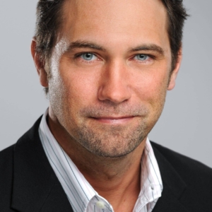 تصویر هنرمند Britton Webb