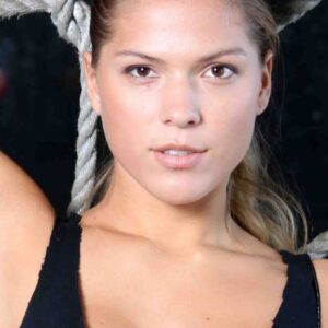 تصویر هنرمند Simone Van Rooyen