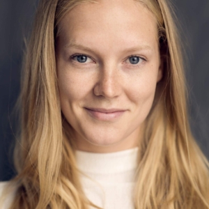 تصویر هنرمند Rosy McEwen