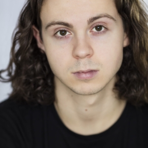 تصویر هنرمند Adam Filipe