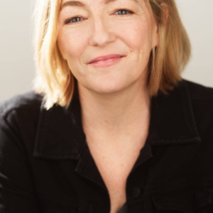 تصویر هنرمند Rebecca Harris