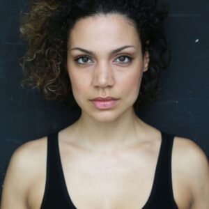 تصویر هنرمند Haley Louise Jones