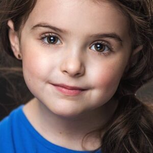 تصویر هنرمند Juliana Davies