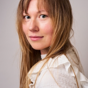 تصویر هنرمند Louise Kim Salter