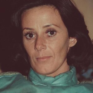 تصویر هنرمند Maria De Aragon