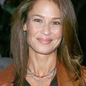 تصویر هنرمند Julie Warner