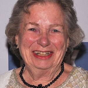 تصویر هنرمند Angela Paton