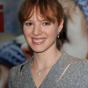 تصویر هنرمند Julie-Marie Parmentier