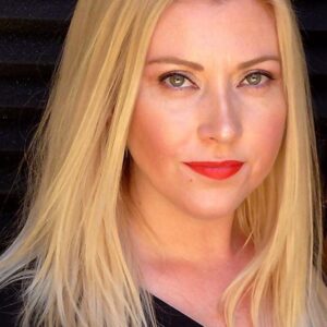 تصویر هنرمند Julie Benson