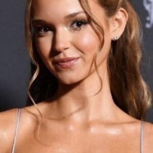 تصویر هنرمند Lilah Pate