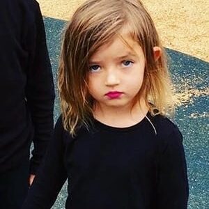 تصویر هنرمند Mayzie Winderbaum