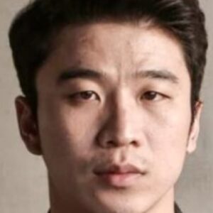 تصویر هنرمند Kang Deok-joong