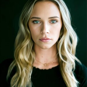 تصویر هنرمند Shelby Yardley